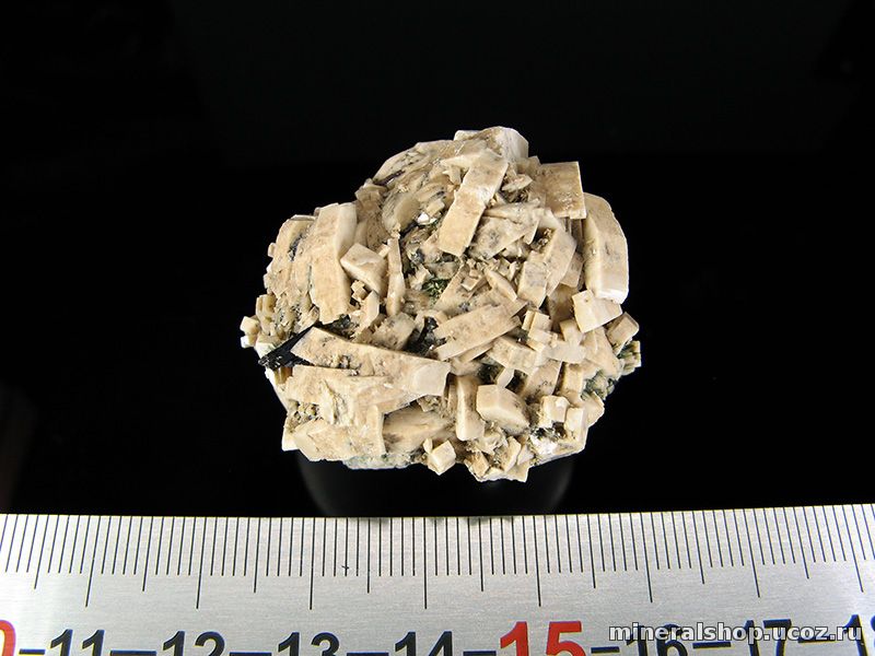 Арфведсонит, микроклин (ГГ 397)